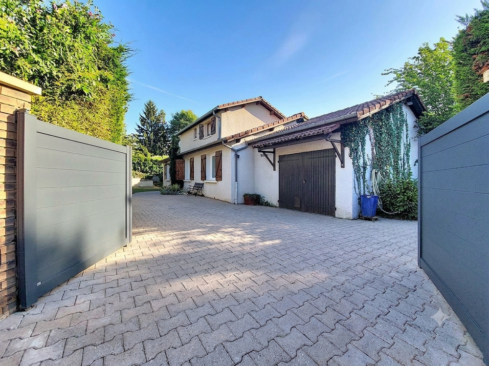 Maison Familiale 112m2-5 Chambres-Terrain 1449m2