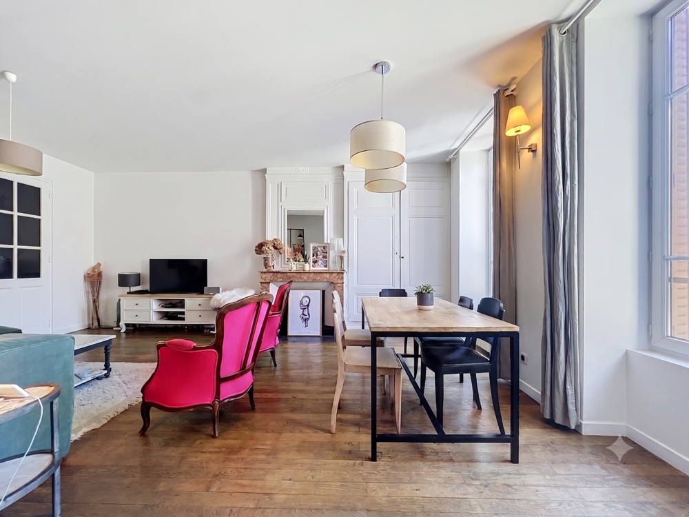 Vente Appartement Bel appartement T4 - 115.91 m2 - Hyper Centre VILLEFRANCHE SUR SAONE (calme et sans aucun vis à vis) Villefranche sur saone