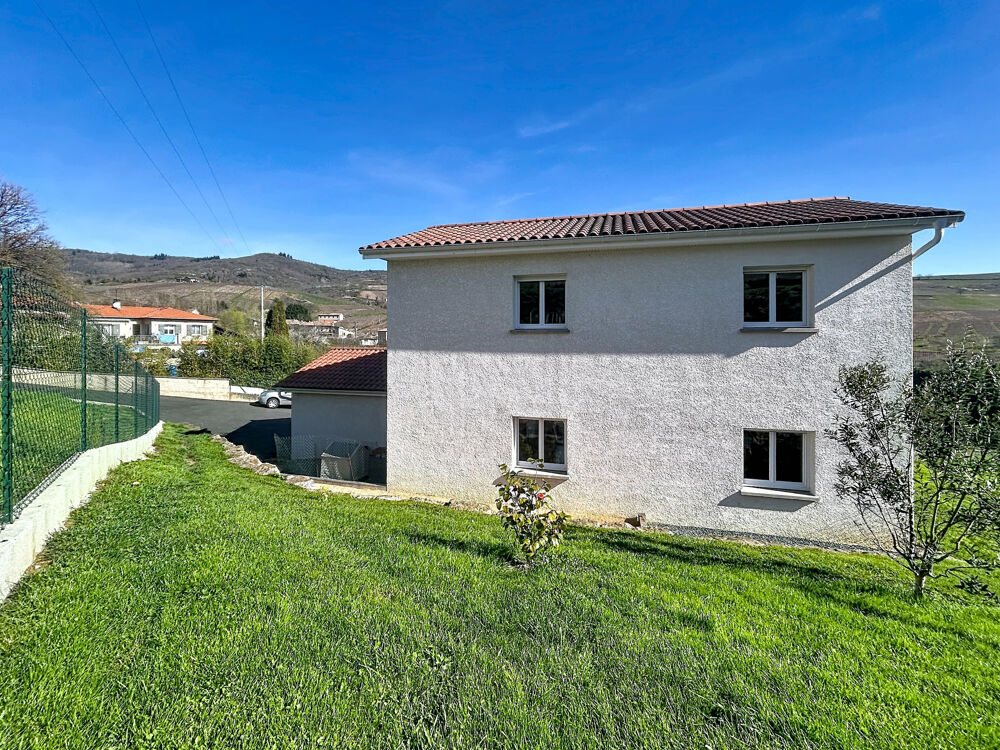 Maison récente de 111m2 à Juliénas - en plein coeur du beaujolais