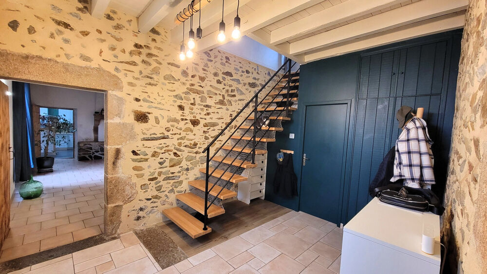Maison à vendre sur Courlay - Exclu AMP - Baisse de Prix et Frais d'agence réduits !
