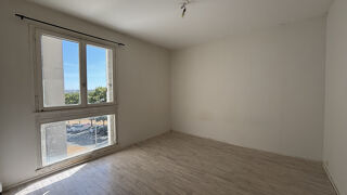  Appartement à vendre 4 pièces 81 m²