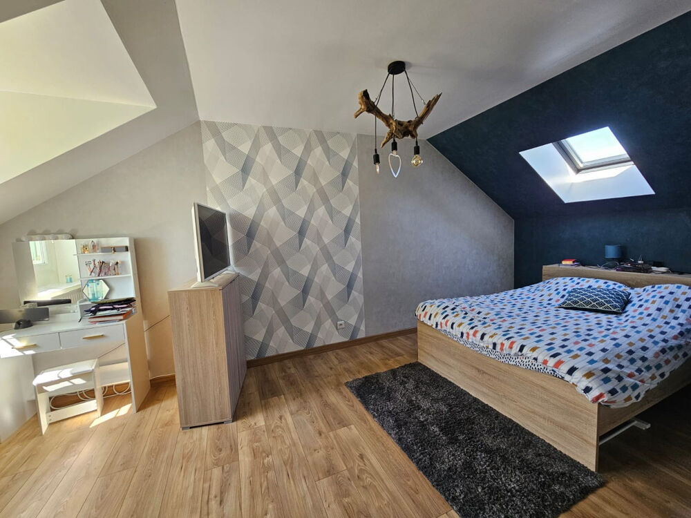 RARE À LA VENTE LONGERE EN CAMPAGNE A VENDRE - 35 MIN ANGERS / 15 MIN CHOLET