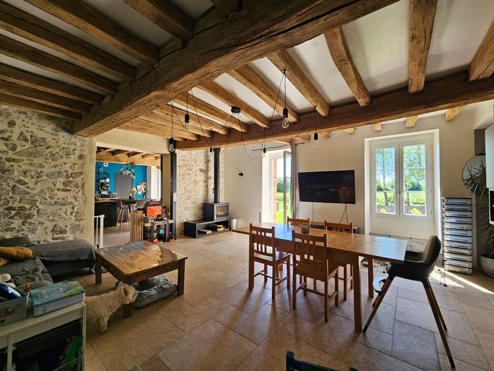 RARE À LA VENTE LONGERE EN CAMPAGNE A VENDRE - 35 MIN ANGERS / 15 MIN CHOLET