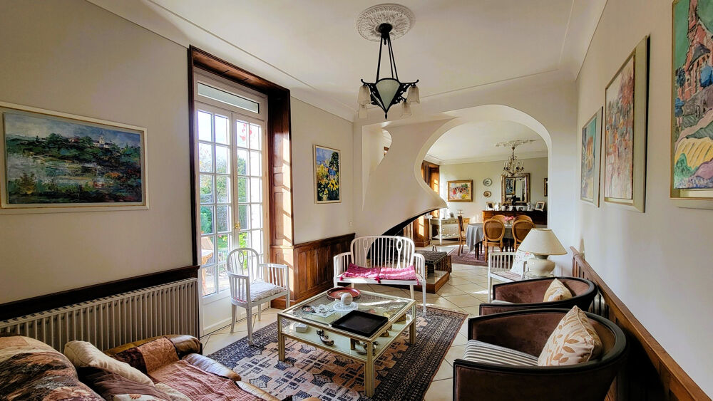 Maison Bourgeoise à vendre sur Jallais - Entre Cholet et Chemillé - Frais d'Agence Réduits !