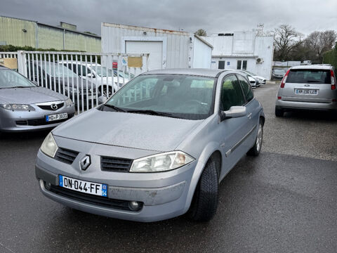 M&eacute;gane II Coup&eacute; M&eacute;gane Coup&eacute; 1.9 dCi 120 Pack Authentique 2005 occasion 26600 GRANGES LES