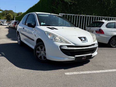 Annonce voiture Peugeot 206 2990 €