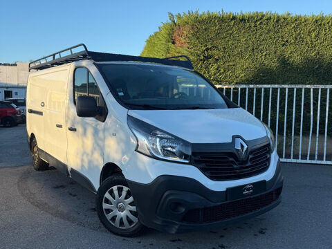 Annonce voiture Renault Trafic 9990 €