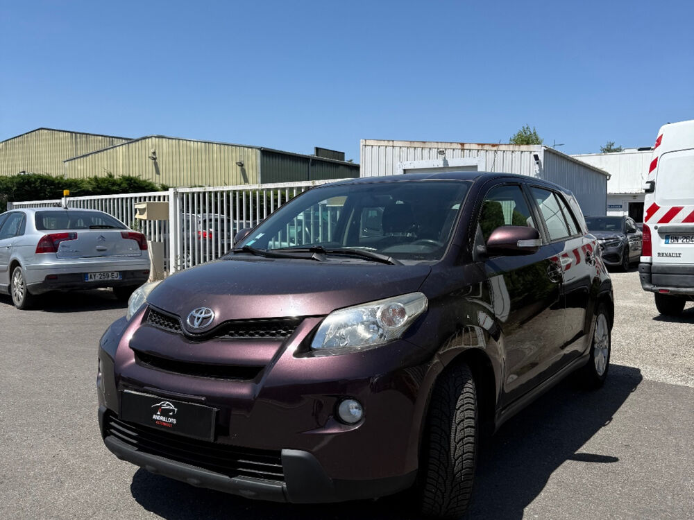 Urban cruiser Urban Cruiser 90 D-4D FAP 2WD 2009 occasion 26600 GRANGES LES
