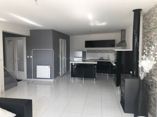 Maison  louer 4 pices 89 m