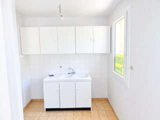  Appartement à louer 1 pièce 33 m²