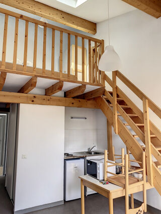  Duplex/triplex à louer 2 pièces 28 m²