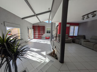  Maison � vendre 8 pi�ces 280 m�