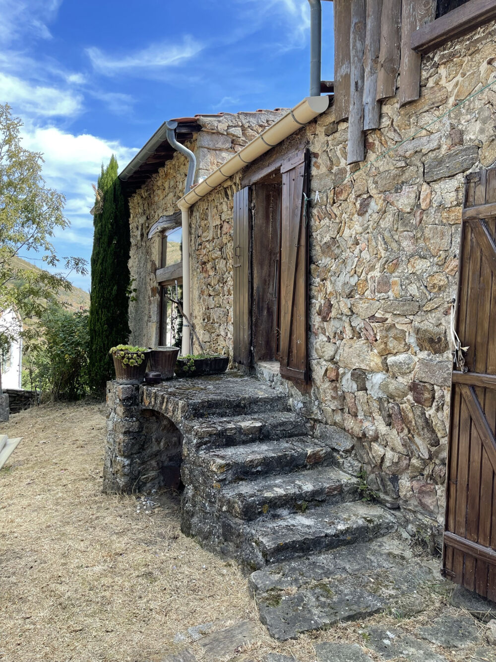 Maison en pierre avec terrain sur les hauteurs de ST MARCEL LES ANNONAY