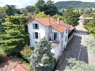  Maison à vendre 12 pièces 215 m²