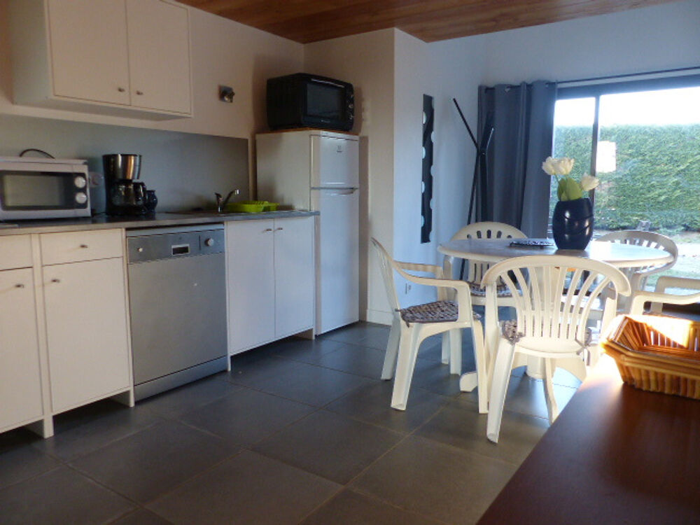 Location Duplex/Triplex DUPLEX REFAIT A NEUF MEUBLE DAVEZIEUX TOUTES CHARGES COMPRISES Davezieux