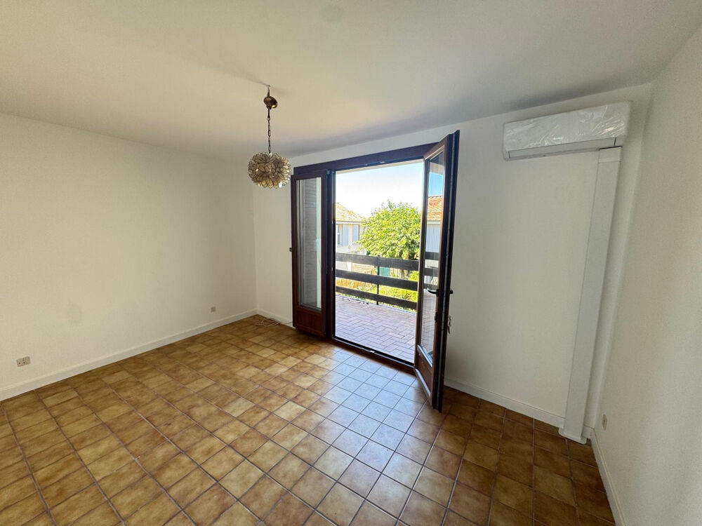 Location Maison SERRIERES Maison de village rénovée T3 avec garage et jardin Serrieres