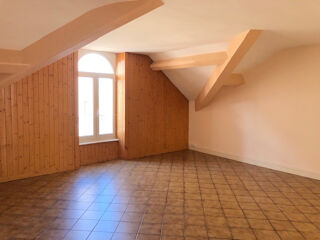  Appartement à louer 3 pièces 88 m²