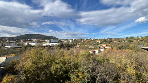  Appartement  louer 4 pices 166 m