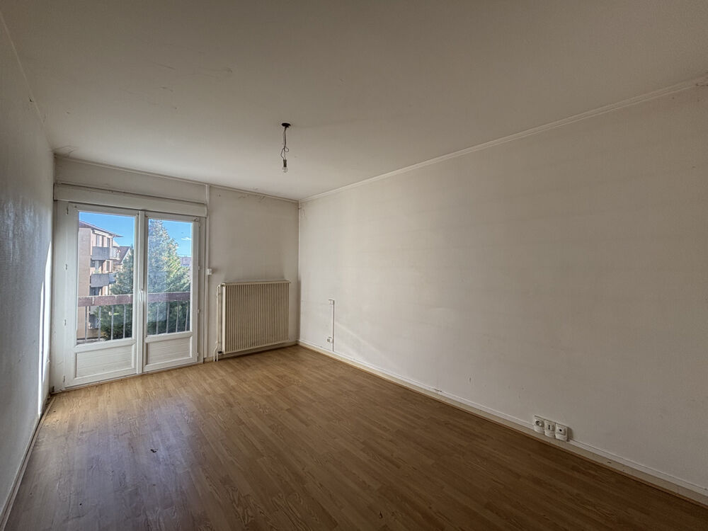 Appartement T4 de 100 m2 à rénover