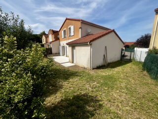  Maison à louer 4 pièces 85 m²