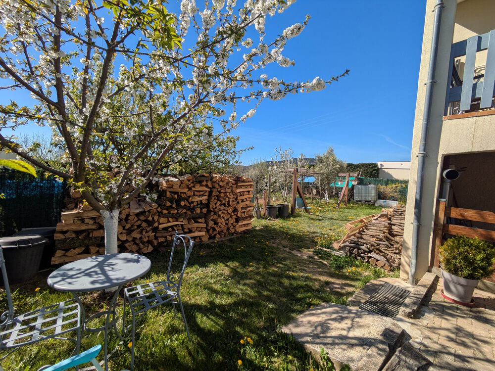 Vente Maison Saint-Victor 88m2 avec 900m2 de terrain St victor