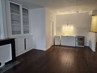  Appartement à louer 2 pièces 58 m²