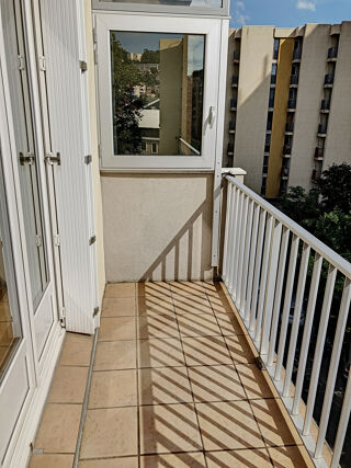  Appartement  louer 3 pices 75 m