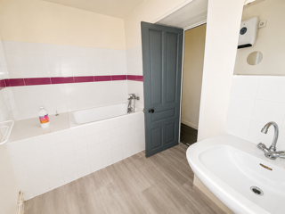  Appartement à louer 2 pièces 40 m²