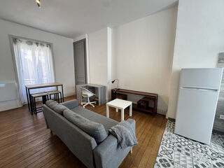  Appartement à louer 1 pièce 31 m²