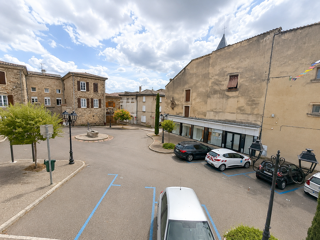  Appartement à louer 2 pièces 40 m²