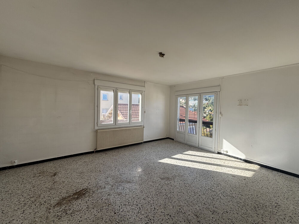 Appartement T4 de 100 m2 à rénover