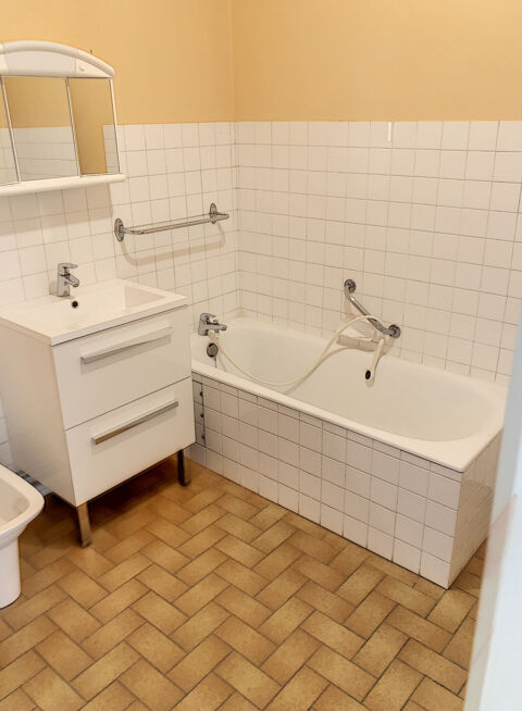  Appartement � louer 3 pi�ces 75 m�