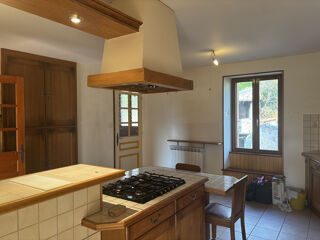  Appartement  vendre 6 pices 146 m