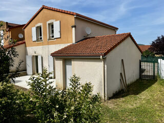  Maison à louer 4 pièces 85 m²