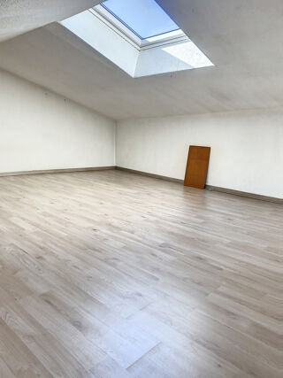  Duplex/triplex  vendre 4 pices 89 m