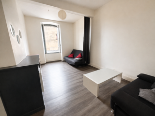  Appartement à louer 2 pièces 40 m²