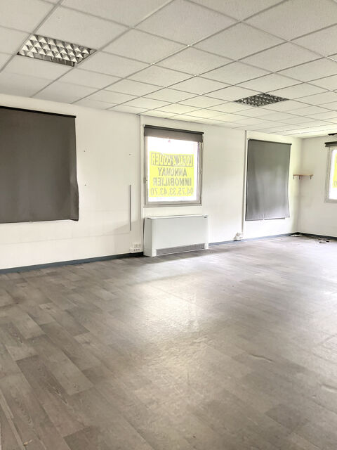 Local professionnel - 200 m2 1500 07100 Annonay