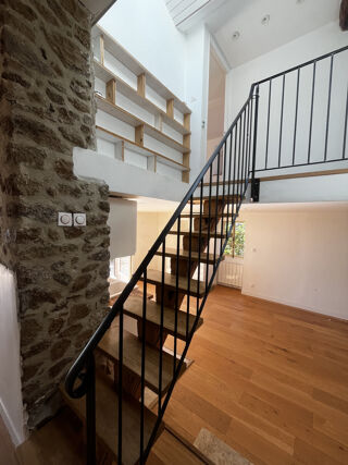  Maison à louer 4 pièces 120 m²