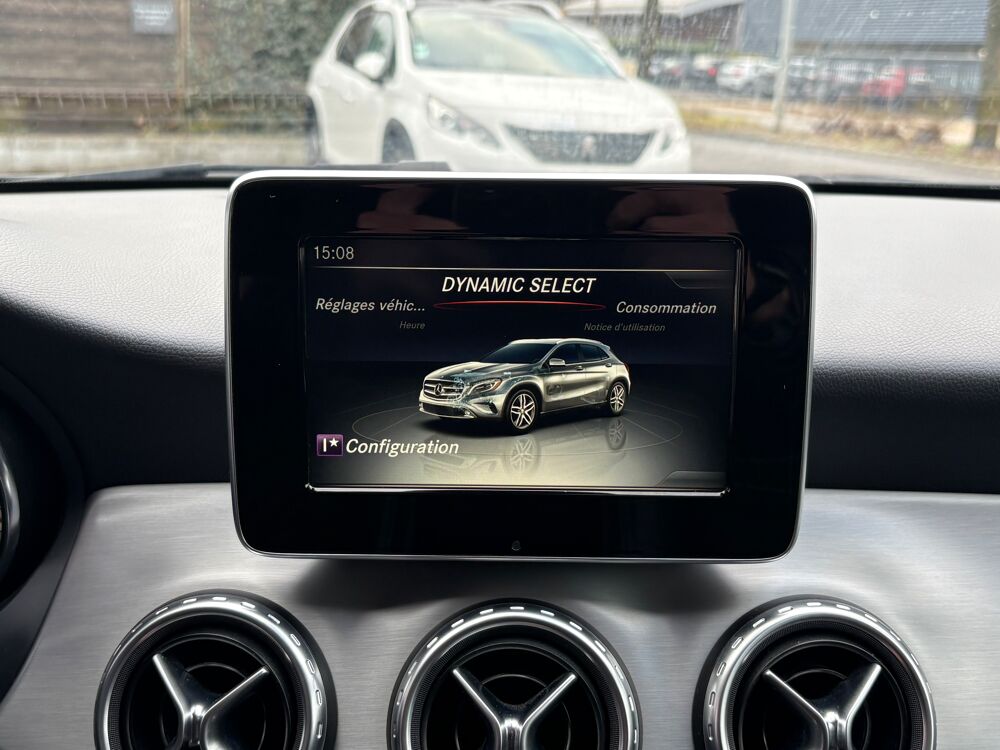 Classe GLA 220D SENSATION 4MATIC 7G-DCT 2016 occasion 25400 Audincourt