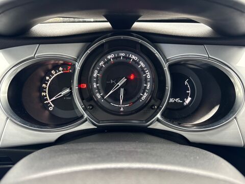 Citroen ds3 DS  1.2 PURETECH 82 CH SO CHIC ( Entreti