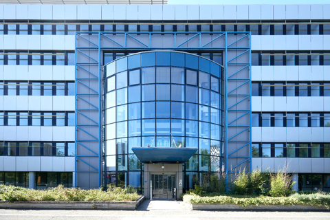 DATA IMMO vous propose à Aubervilliers, 7851 m² de bu... 133212 93300 Aubervilliers