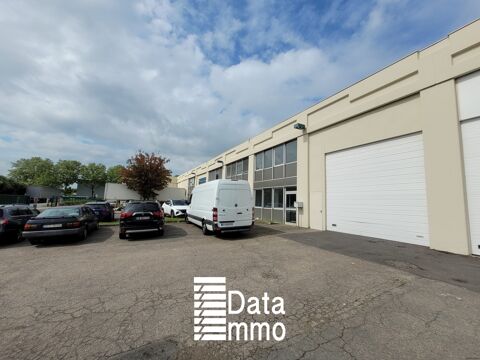   Location / Local industriel - 304 m 