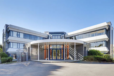 DATA IMMO vous présente aux Ulis, 1290 m² de bureaux ... 0 91940 Les ulis