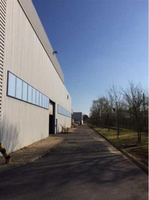   Location / Local industriel - 11362 m 