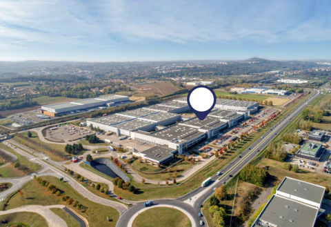 DATA IMMO vous présente à Vaulx milieu, 4977 m² d'act... 0 38090 Vaulx milieu