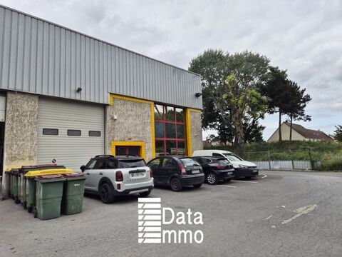   Location / Local industriel - 767 m 