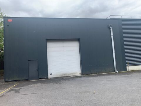   Location / Local industriel - 3384 m 