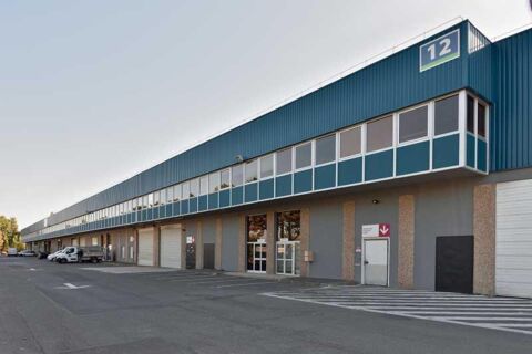 DATA IMMO vous propose à Antony, 3461.2 m² d'activité... 33170 92160 Antony