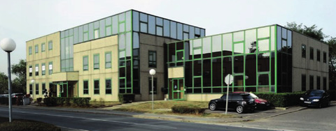 DATA IMMO vous propose à Viry chatillon, 334 m² d'act... 2505 91170 Viry chatillon