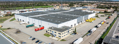 DATA IMMO vous propose à Salon-de-provence, 20461 m² ... 144932 13300 Salon-de-provence